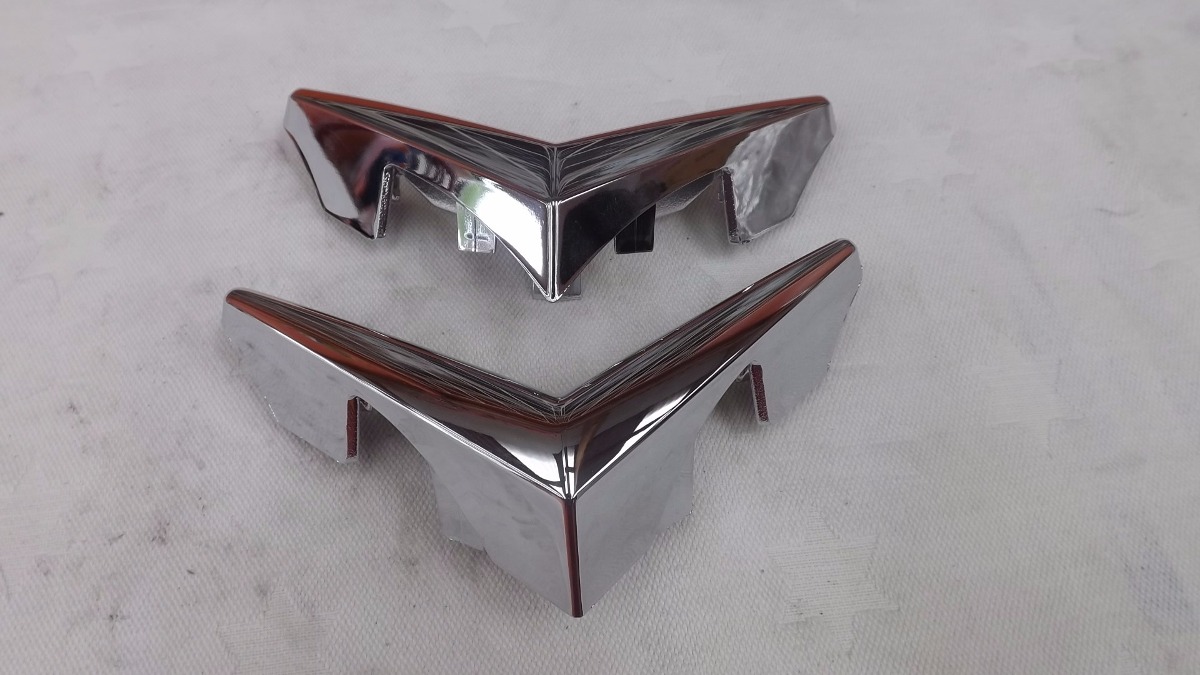 Insignia frontal