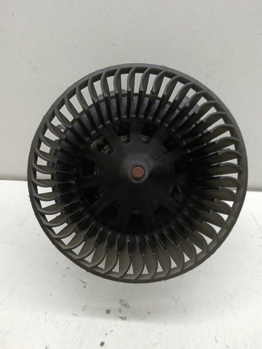 Motor Calefaccion Peugeot 307 Break / Sw (S1) 2002-2005 SW PACK 1.6L 80kW 8090901