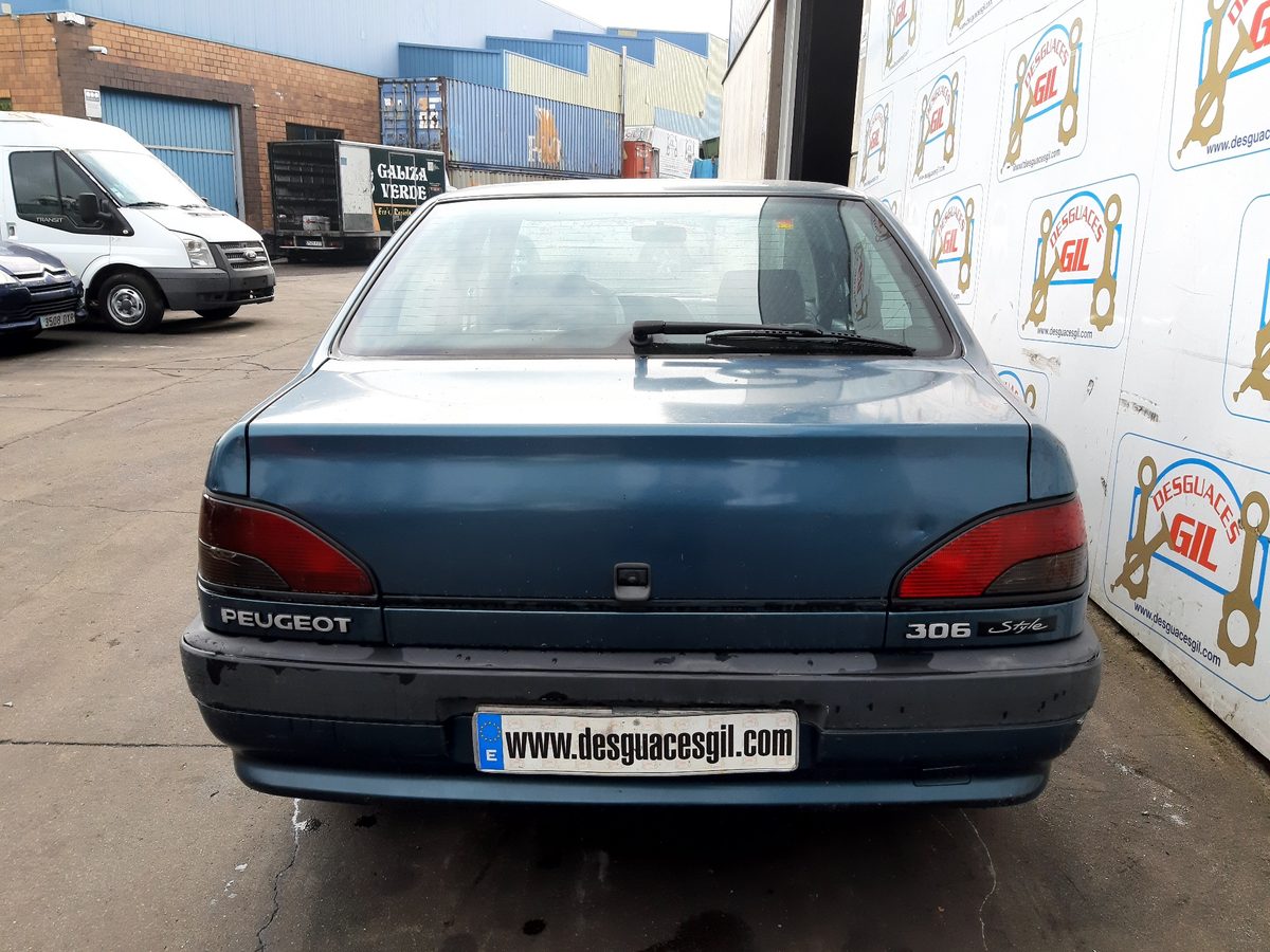 Maquina Limpia Parabrisa Peugeot 306 Berlina 3/4/5 Puertas (S2) 1997-2003 Boulebard