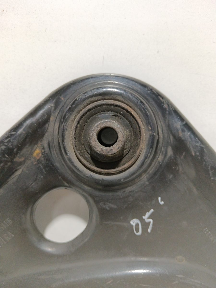 Parrilla de Suspension Inferior Trasera Izquierda Ford Ka (CCQ) 1996-2008 1.3 CAT