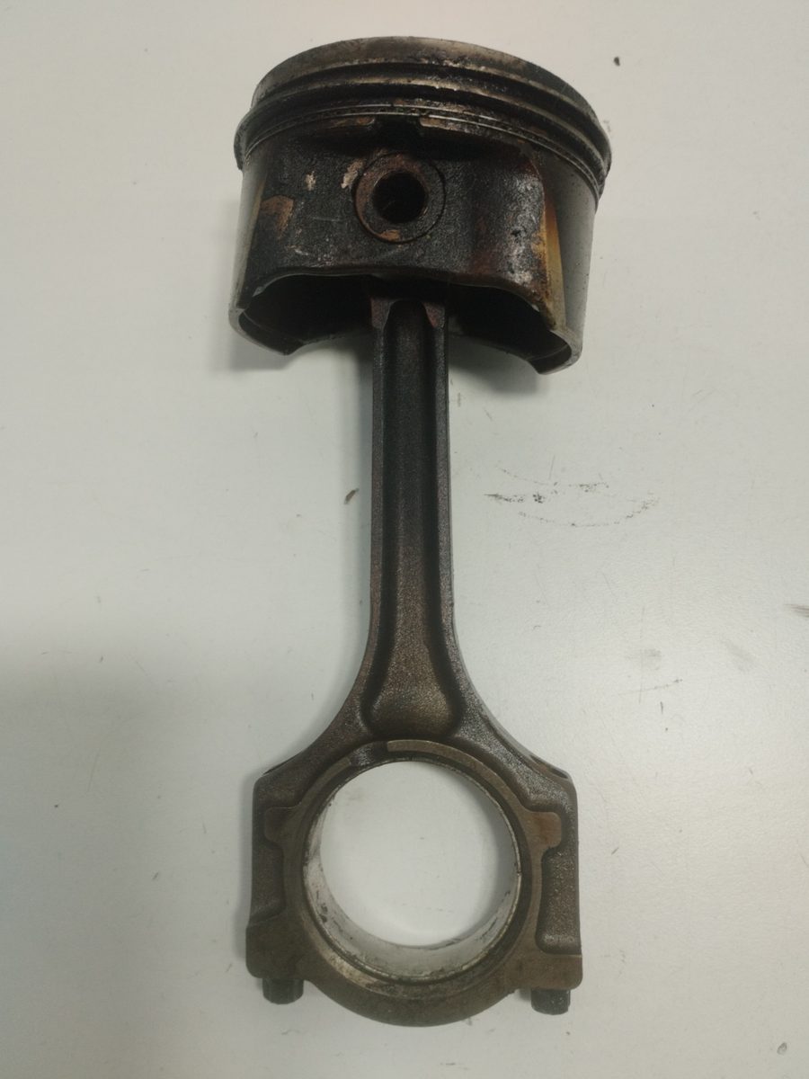 Piston Y Biela Ford Focus Turnier (CAK) 1998-2004 Ambiente 1.6L 74kW