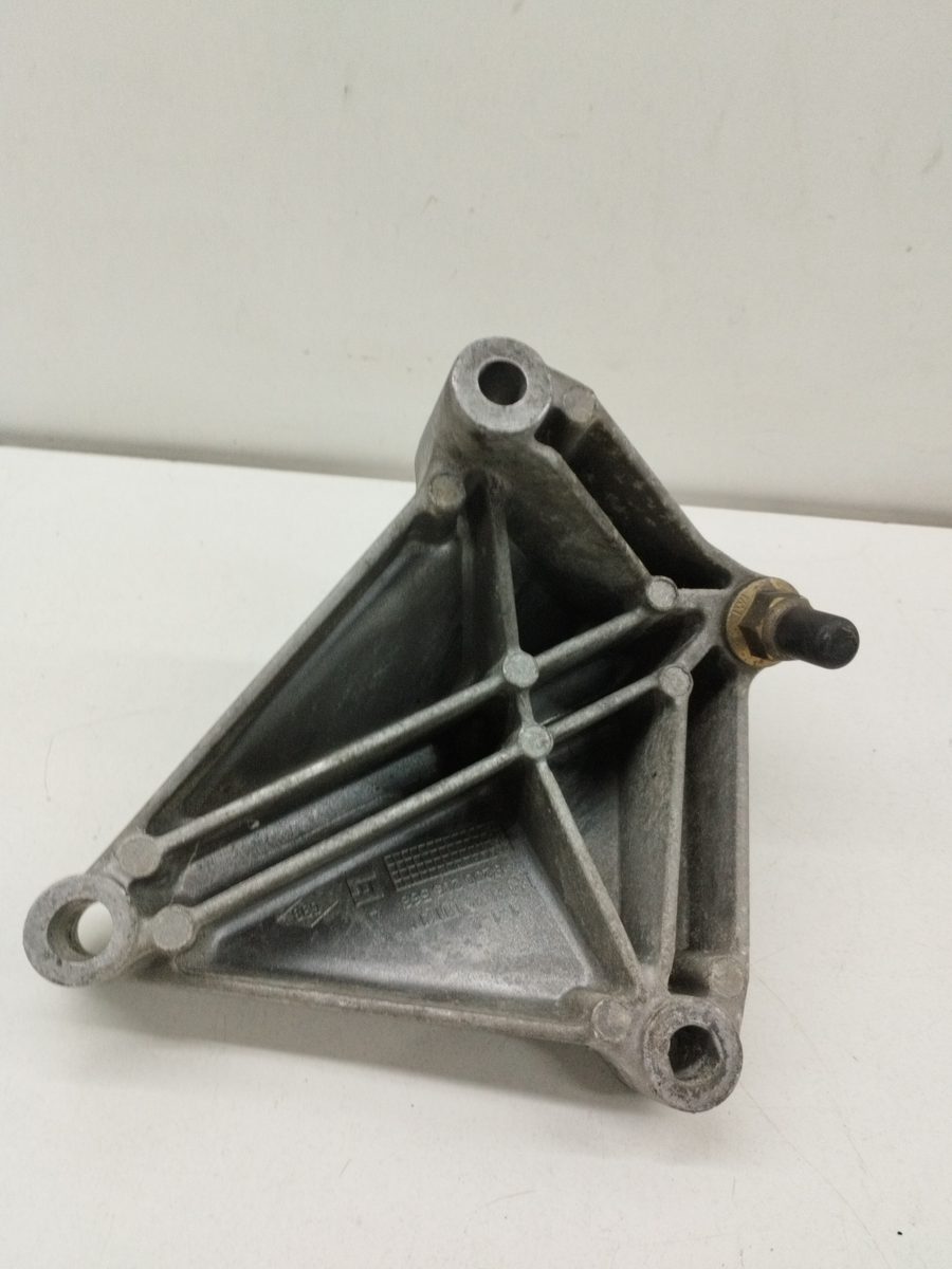 Soporte Caja De Cambios Renault Megane I Fase 2 Berlina (BA0) 1999-2002 8200205568
