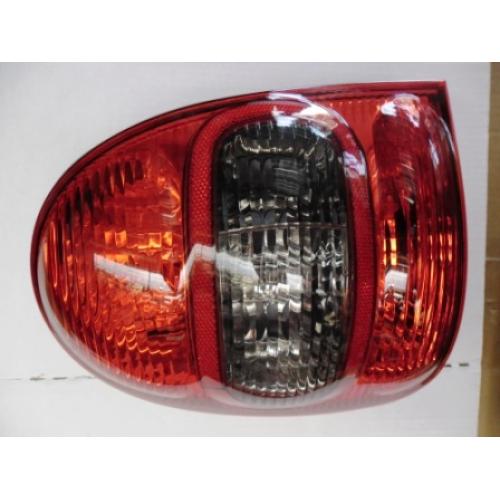 FAROL CORSA TRAS. IZQ. CITY 2000... 2 PTAS. FITAM- FAL091108IZQ