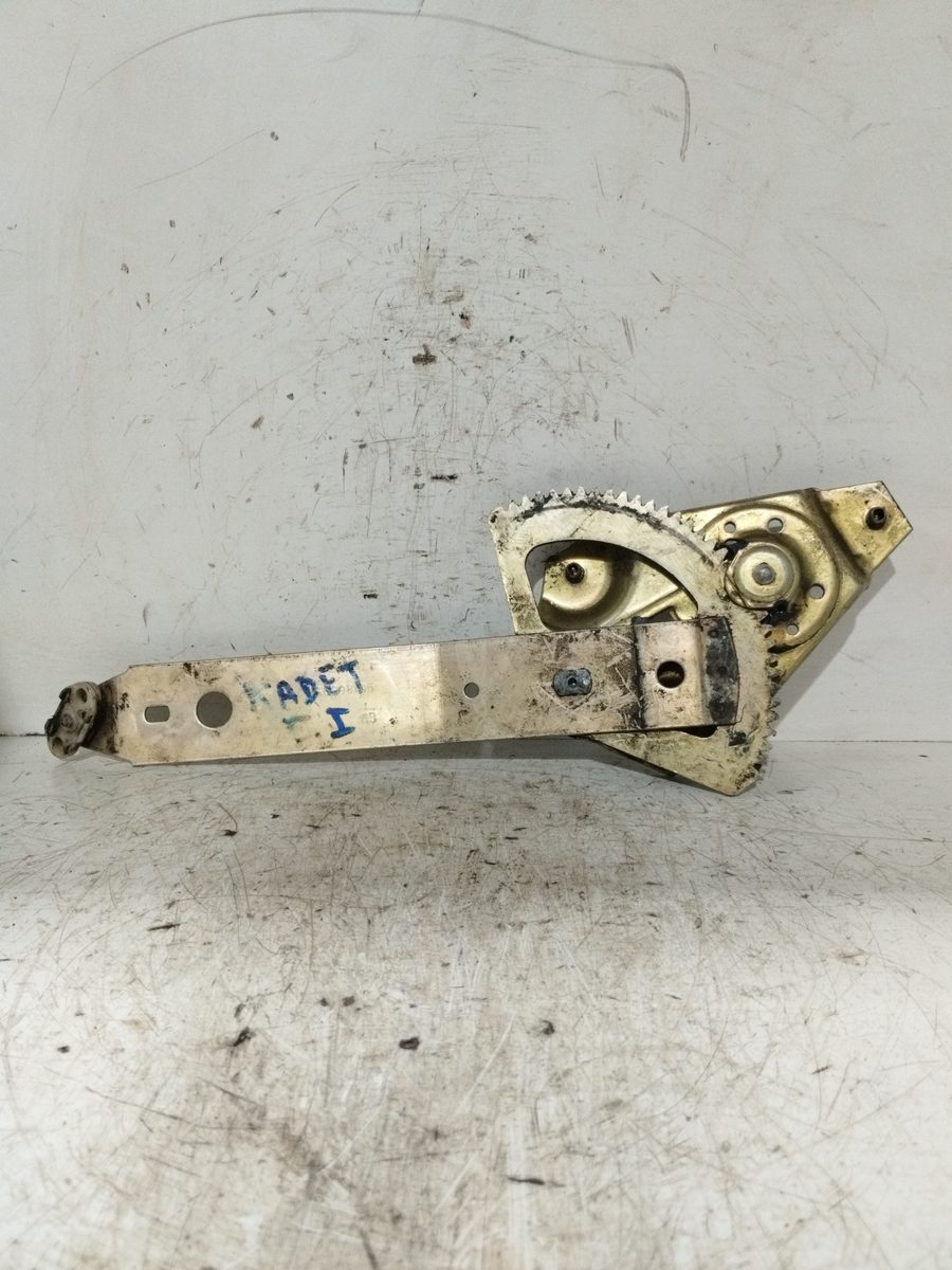 Alza Cristal Trasero Izquierdo Electrico Opel Kadett E Cabriolet / Combo 90186595