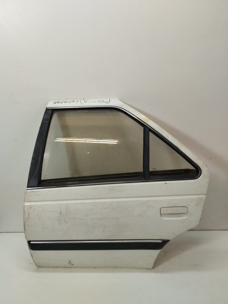 Puerta Trasera Izquierda Peugeot 405 Berlina 1987-1996 Clim