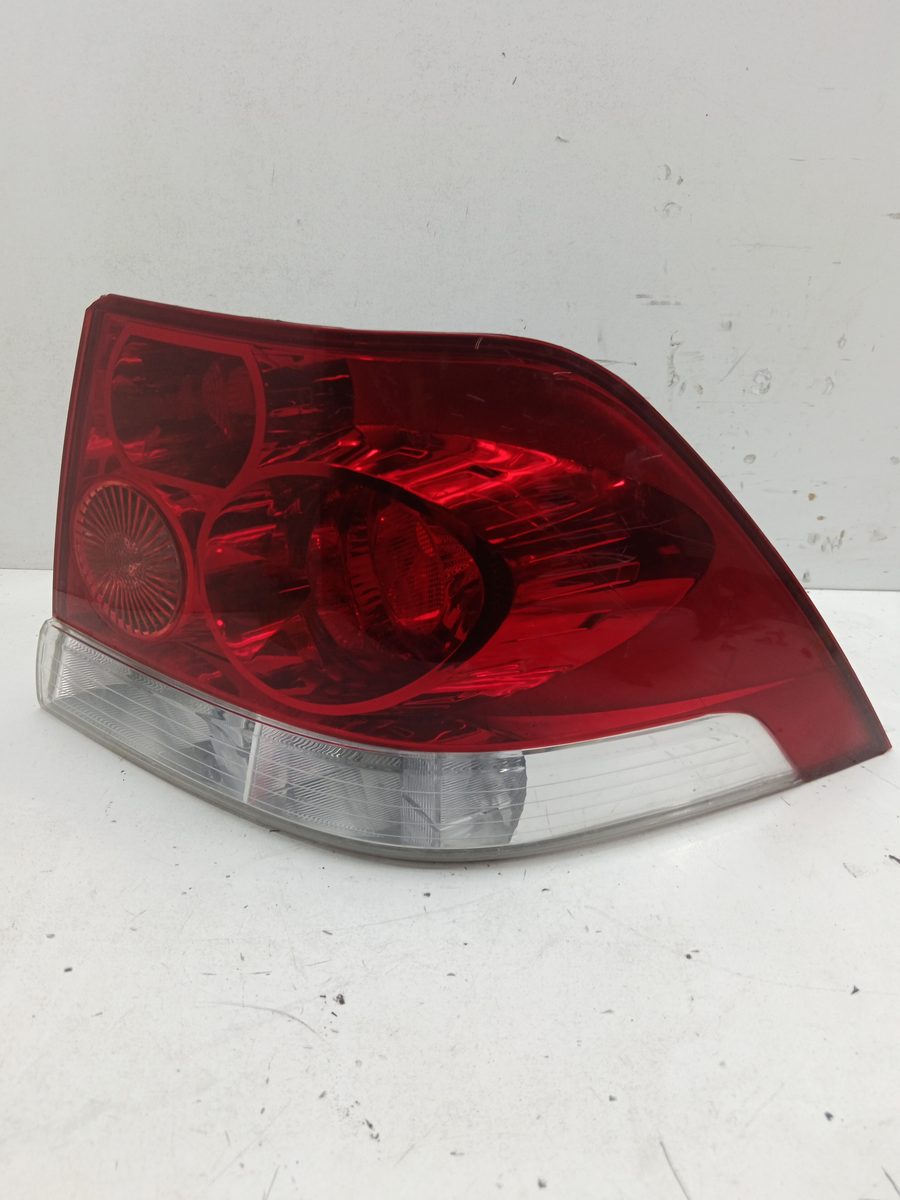 Farol Trasero Derecho Exterior Chevrolet Astra Gtc 2004-2008 Cosmo 43240748RH