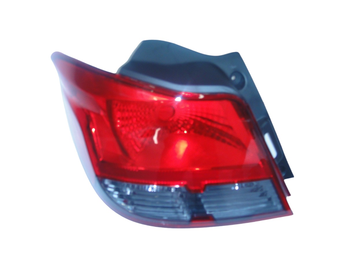 FARO TRASERO IZQUIERDO CHEVROLET ONIX LTZ 2013/2017