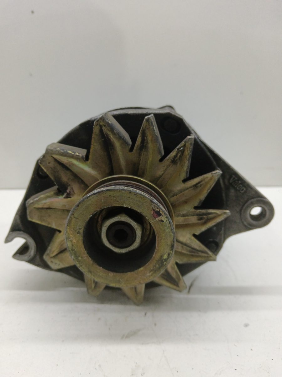 Alternador Lada Niva ( 2121 / 21213 / 21214 / 21215 ) 1979-2013 1.9 Diesel A13N207