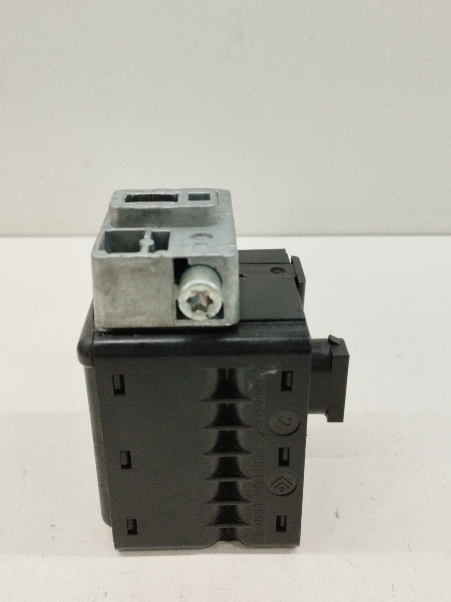 Modulo Traba De Dirección Renault Megane Ii Classic Berlina 2003-2010 8200604932