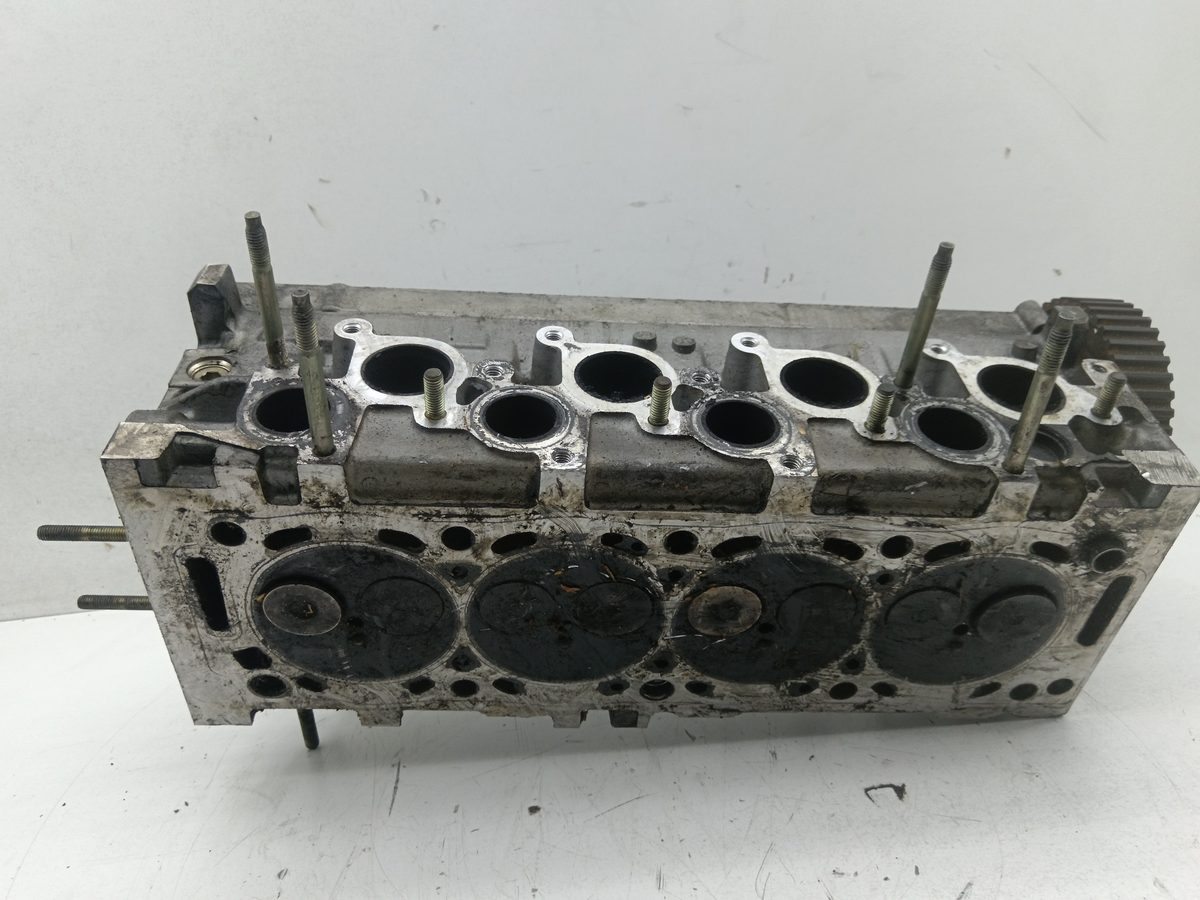 Tapa De Cilindros Citroën Xsara Berlina 1997-2005 2.0 HDi 2.0L 80kW 96337502210