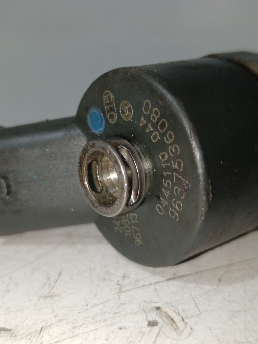 Inyector Peugeot 206 Berlina 1998-2010 2.0 HDi CAT 2.0L 66kW 0445110044