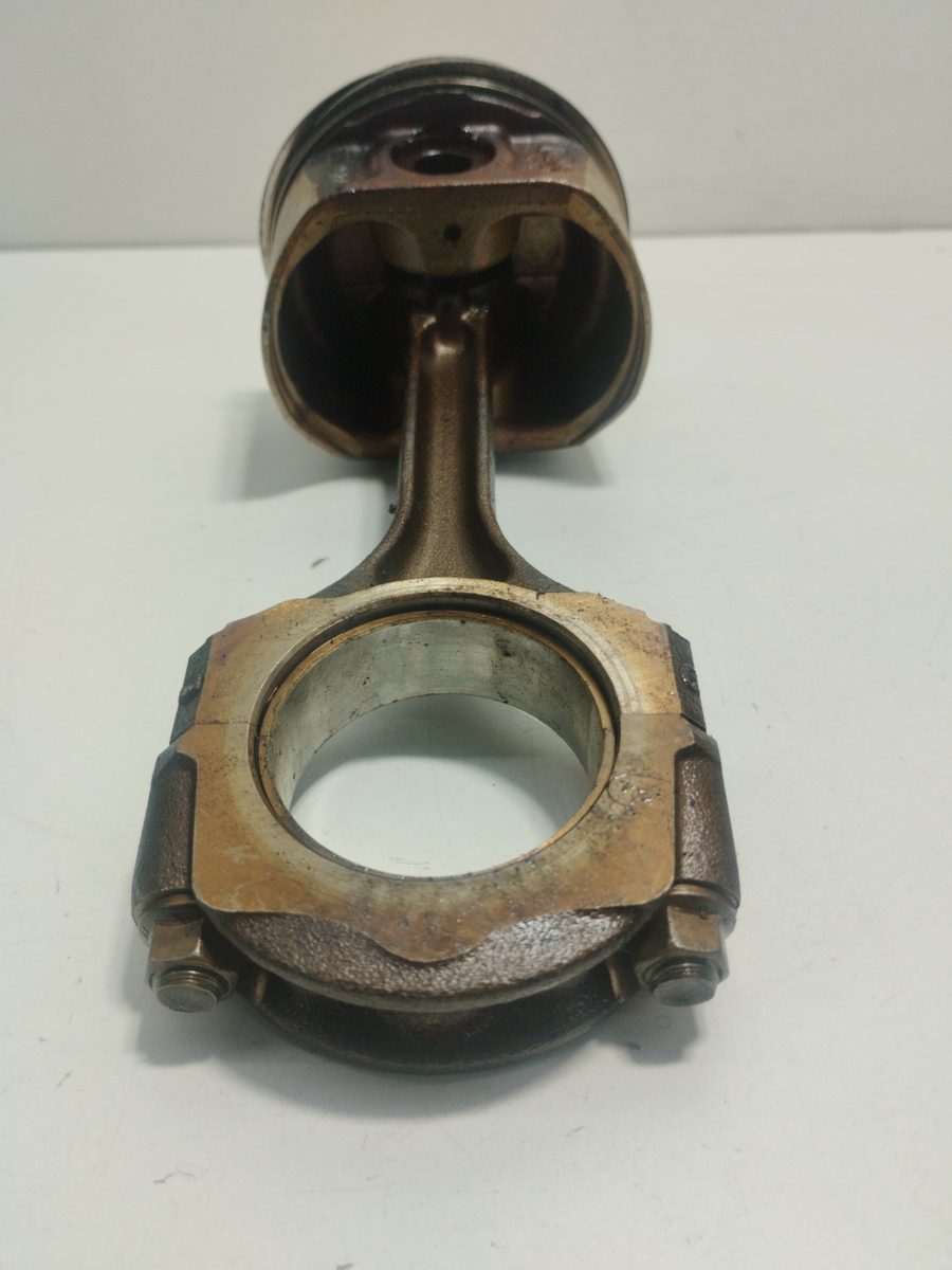 Piston Y Biela Renault Clio Ii Fase I (B/CBO) 1998-2001 1.6 Initiale (B/CBOD) 1.6L 66kW