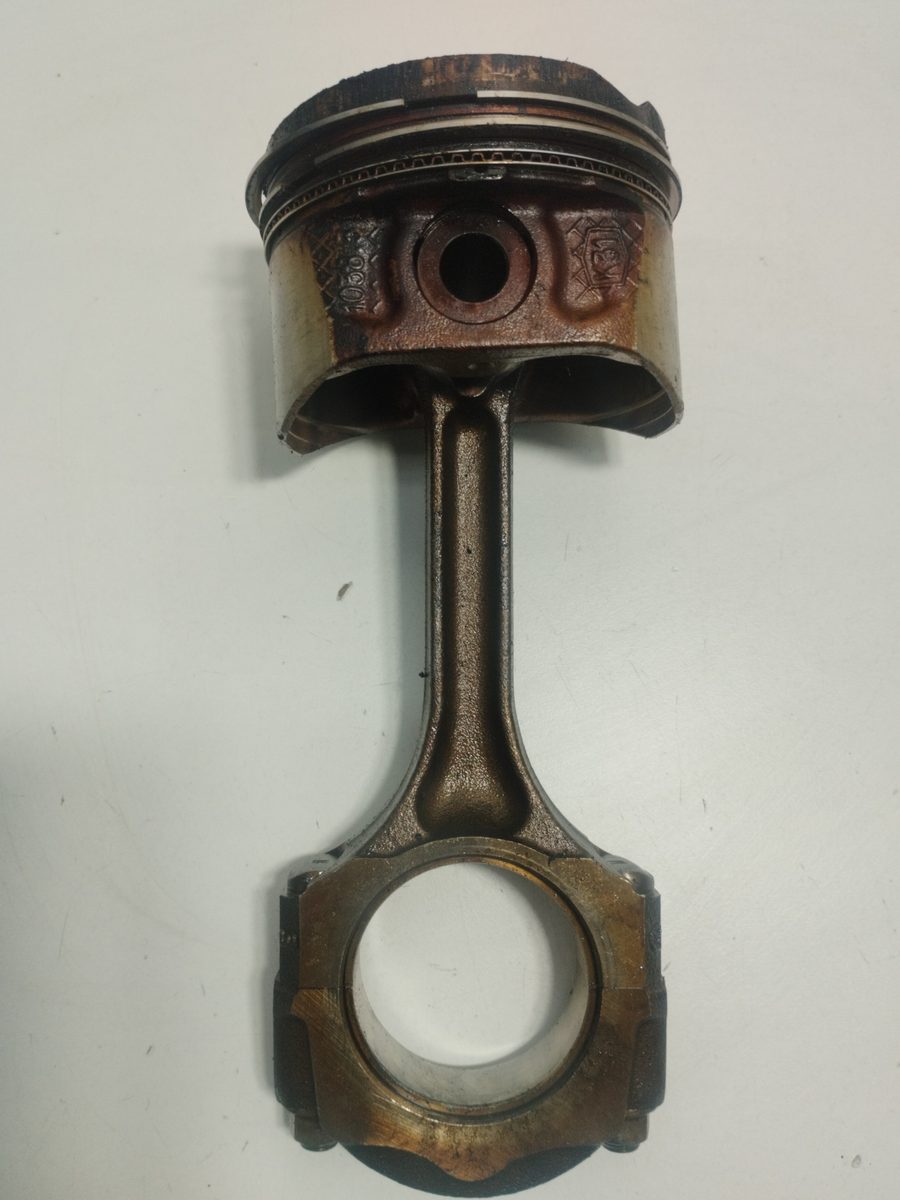 Piston Y Biela Renault Clio Ii Fase I (B/CBO) 1998-2001 1.6 Initiale (B/CBOD) 1.6L 66kW