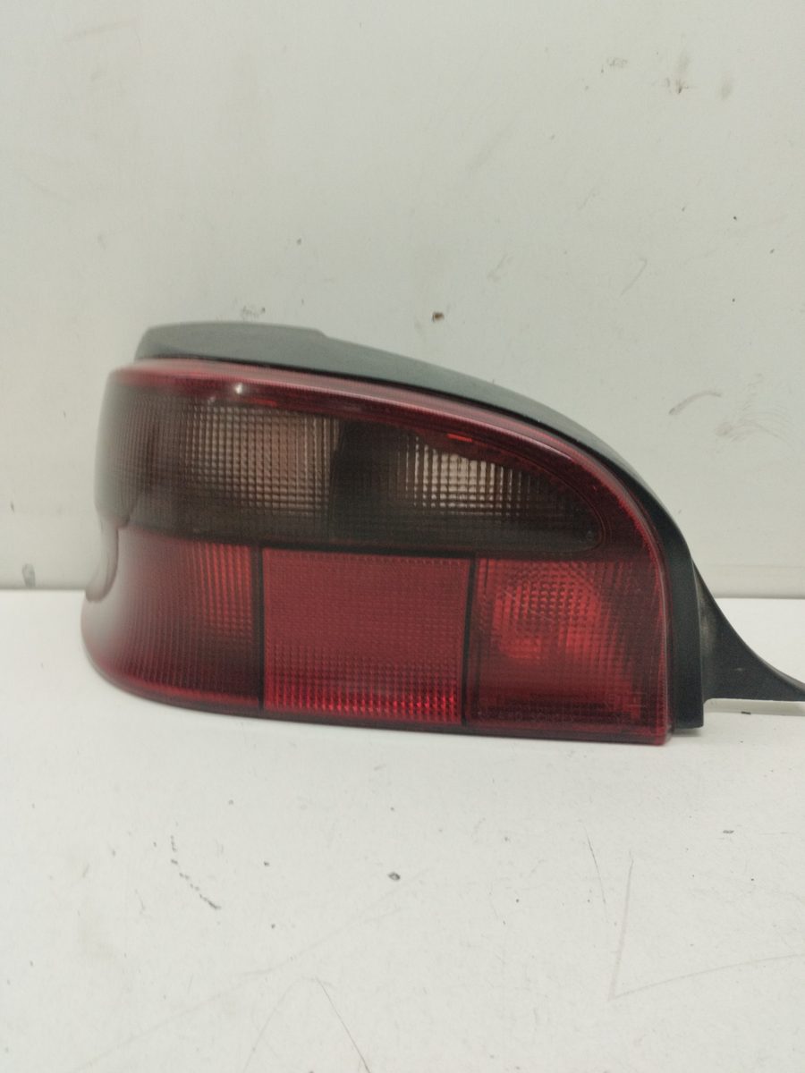 Farol Trasero Izquierdo Exterior Citroën Saxo 1996-2000 X
