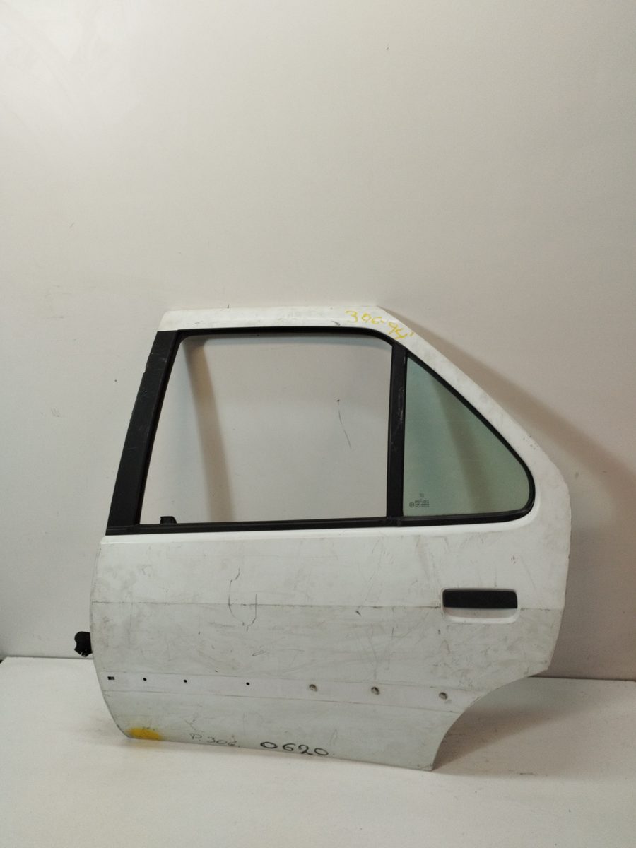 Puerta Trasera Izquierda Peugeot 306 Berlina 3/4/5 Puertas (S2) 1997-2003 Graffic
