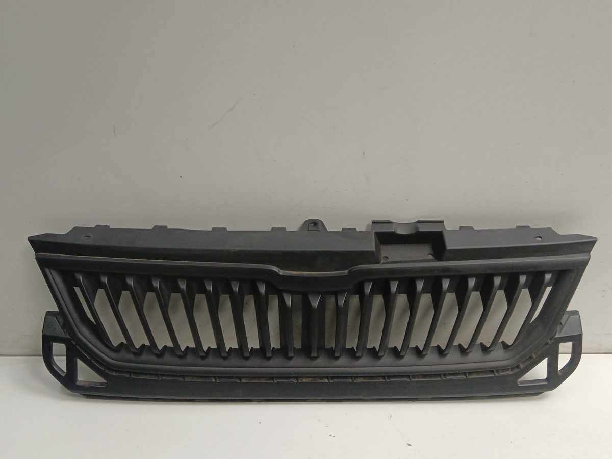 Careta Volkswagen Up! (121) 2011-2016 *