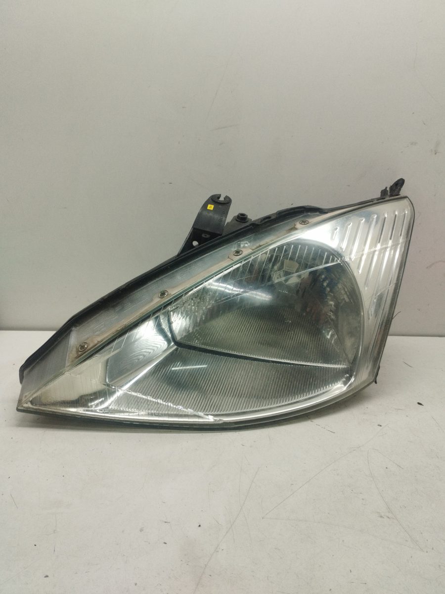 Faro Delantero Izquierdo Ford Focus Berlina (CAK) 1998-2004 Ambiente 9420