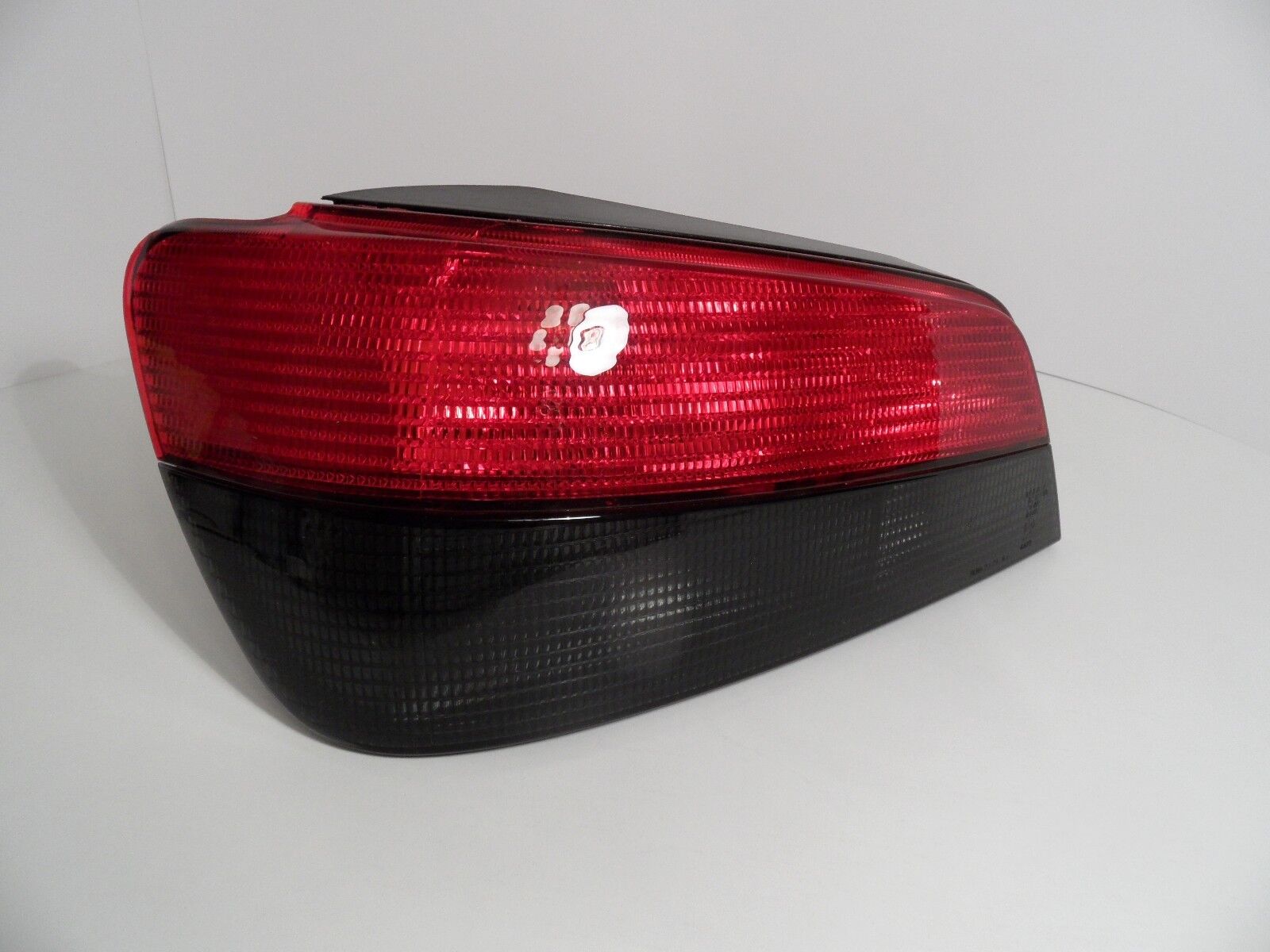 FARO TRASERO PEUGEOT 306 SIN VALIJA FASE II 97> IZQUIERDO [TYC]