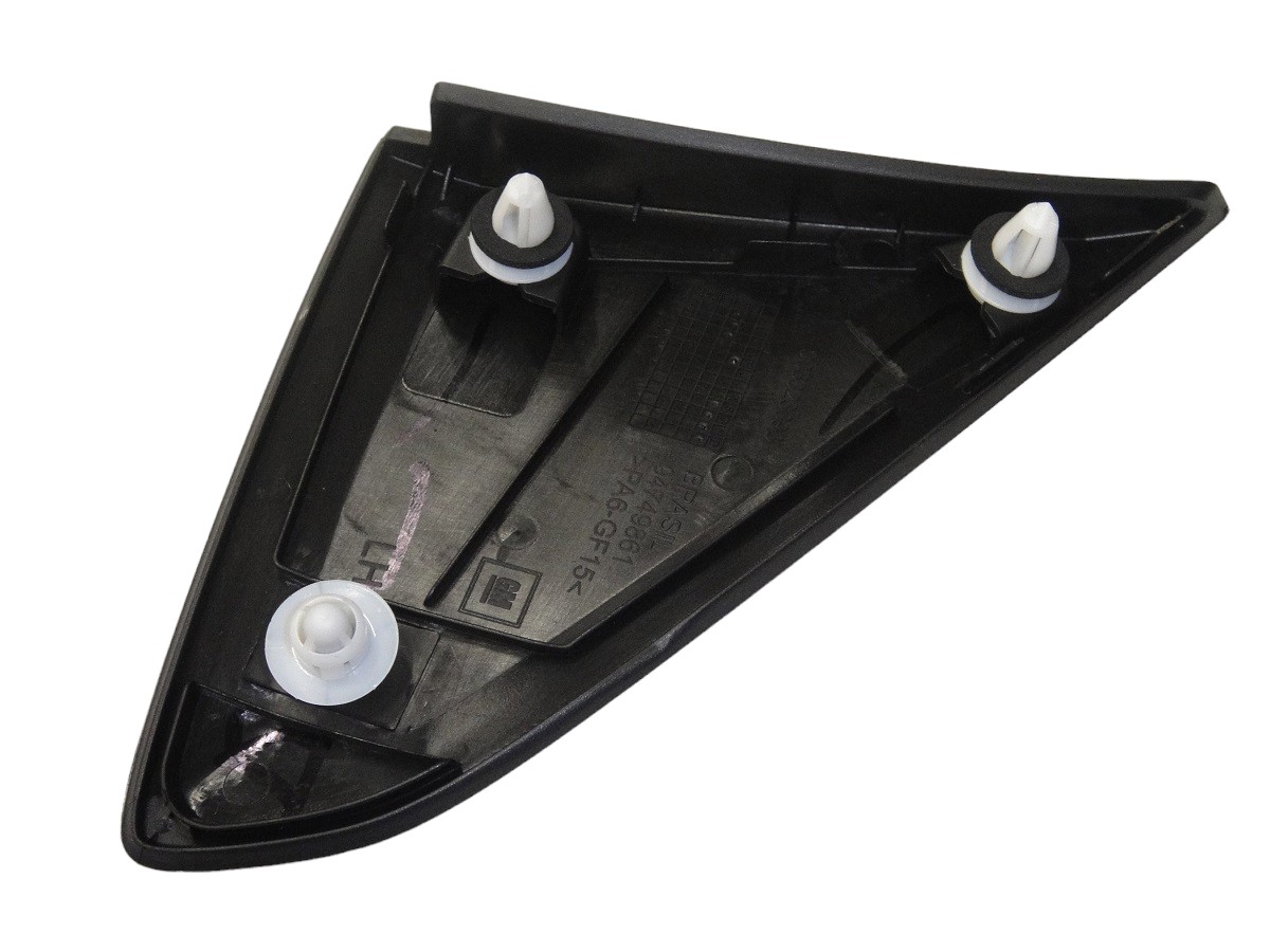 APLIQUE PUERTA IZQUIERDA (DONDE VA EL ESPEJO) CHEVROLET SPIN