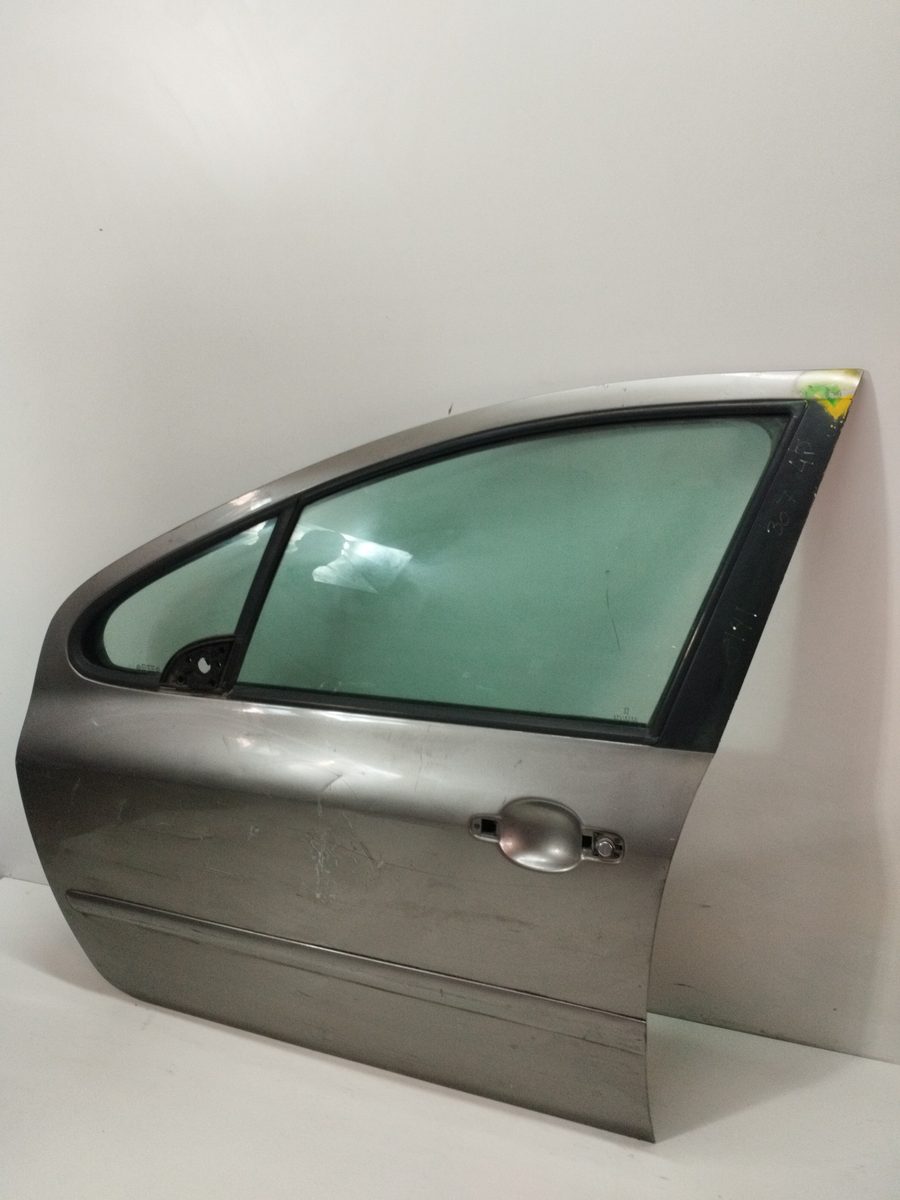 Puerta Delantera Izquierda Peugeot 307 (S1) 2001-2005 XR