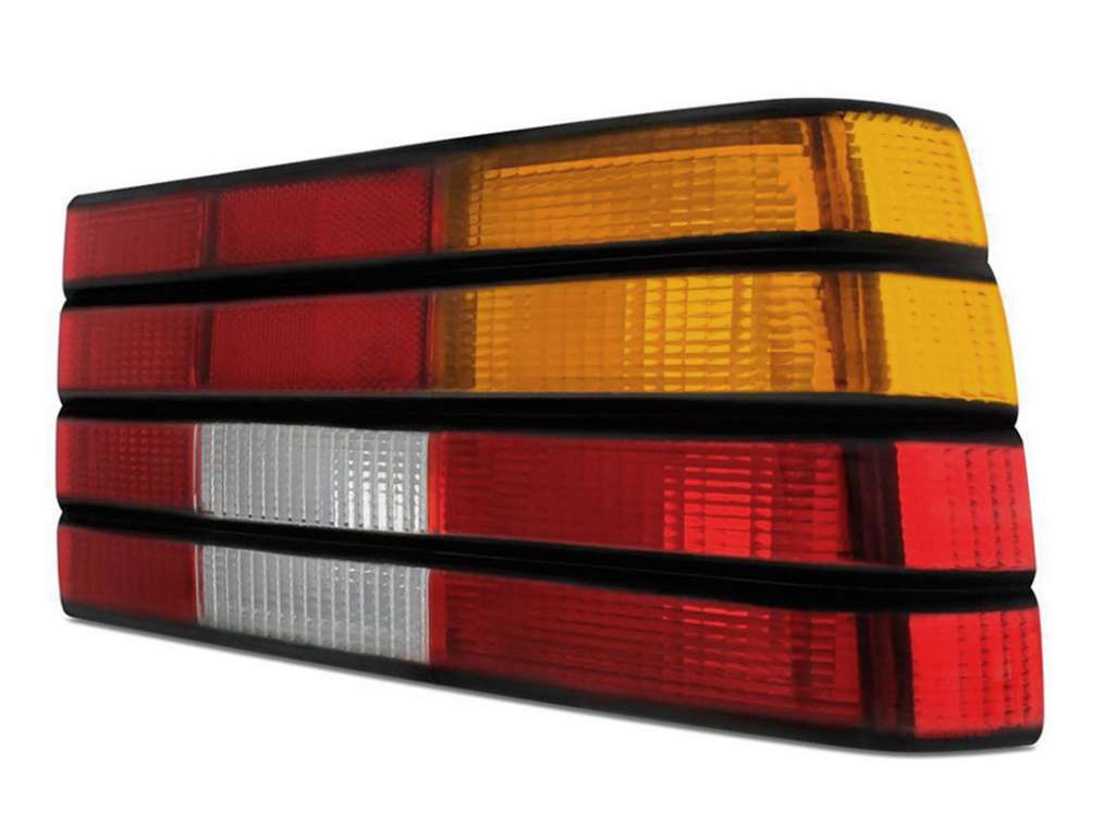 FARO TRASERO GM MONZA FRISO 88/.. DERECHO