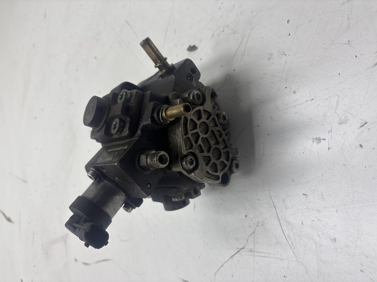 Bomba Inyeccion Peugeot 308 2007-2013 1.6 16V HDi 1.6L 66kW 9683703780