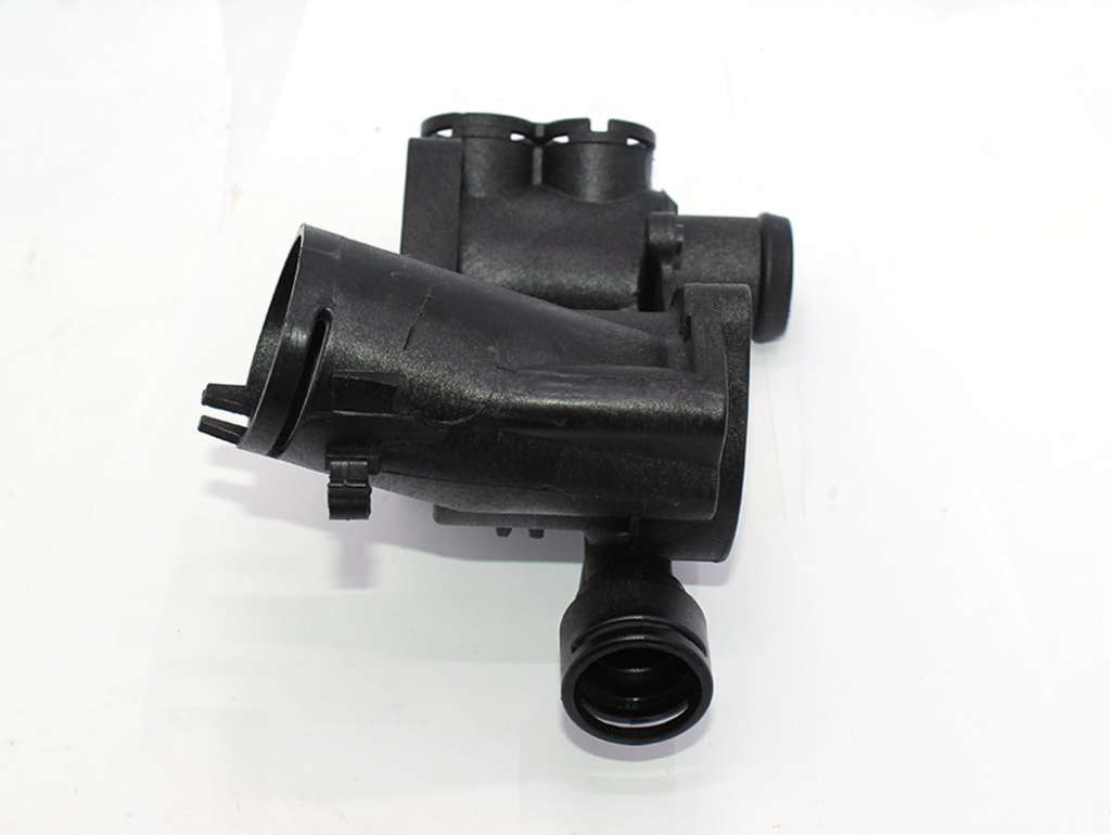 Base de termostato con bulbo para Volkswagen Gol y Parati 1.0