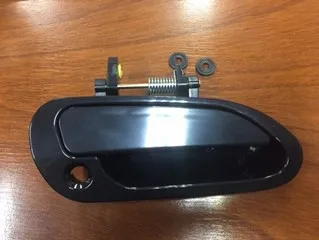 Manija de puerta exterior delantera derecha