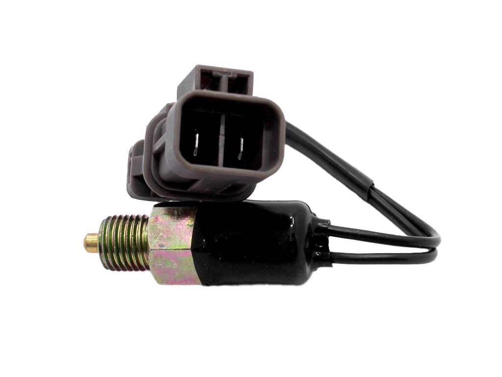 INTERRUPTOR MARCHA ATRAS NI SENTRA/SUNNY/TERRANO