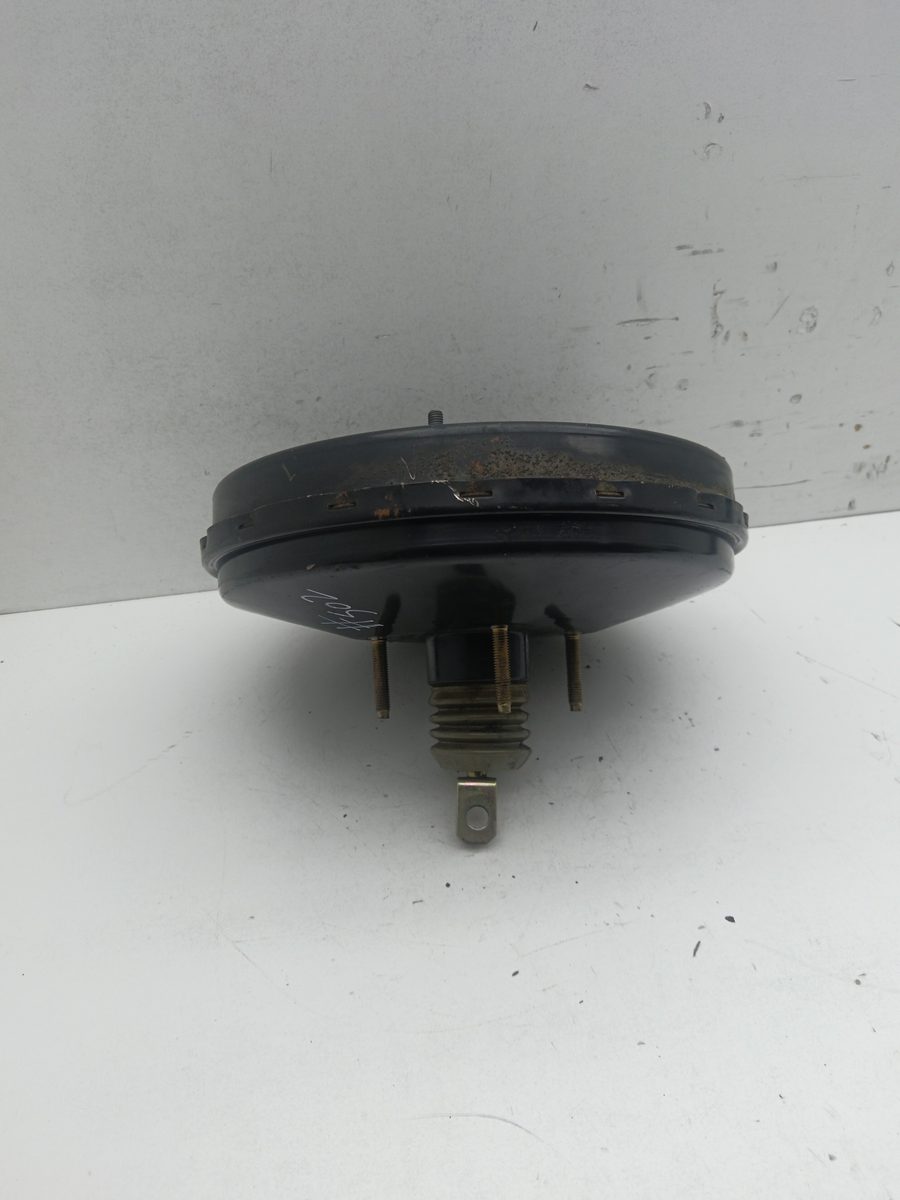 Servofreno Ford Focus Turnier (CAK) 1998-2004 1.6 16V CAT 1.6L 74kW 98AB28195