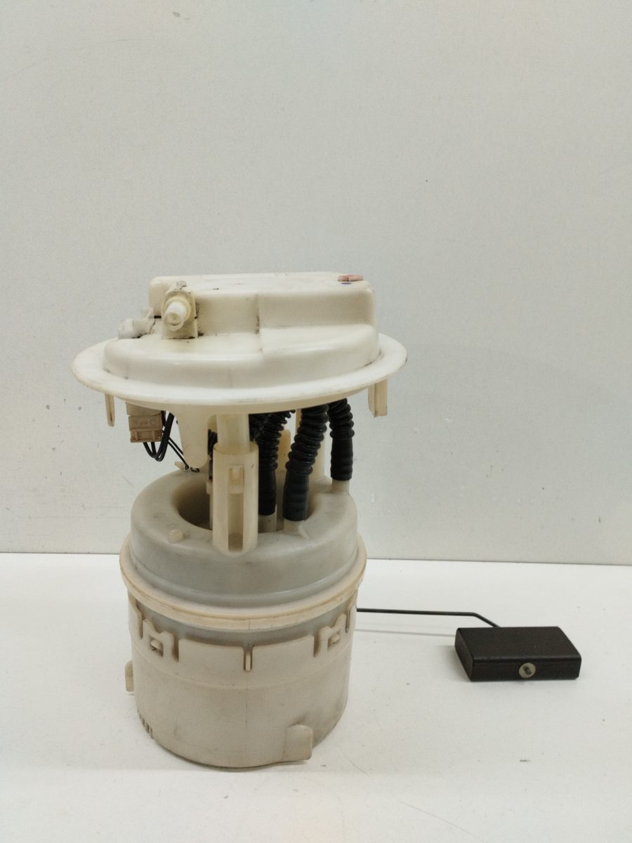 Bomba De Combustible Peugeot 307 (S1) 2001-2005 XS 2.0L 100kW 9632672080