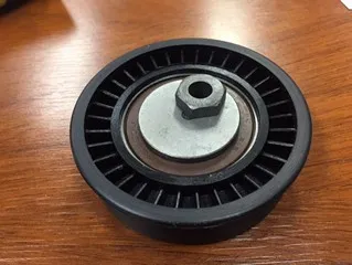 Tensor de correa de accesorios