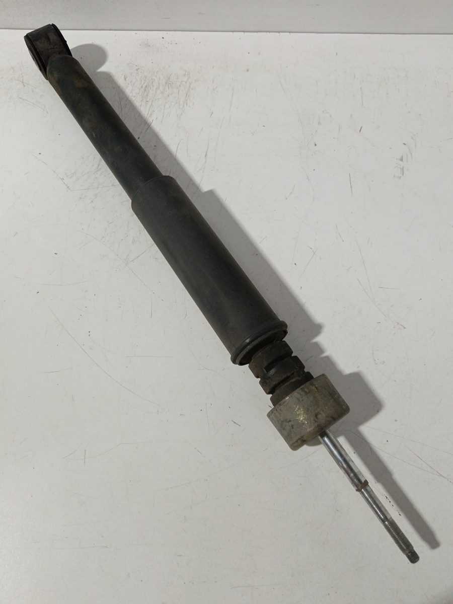 Amortiguador Trasero Der/Izq Renault Clio II Fase I (B/CBO) 1998-2001 1,2 7700426693