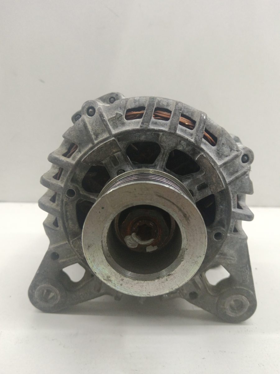 Alternador Renault Twingo 2007-2016 Authentique 1.2L 56kW 8200654541