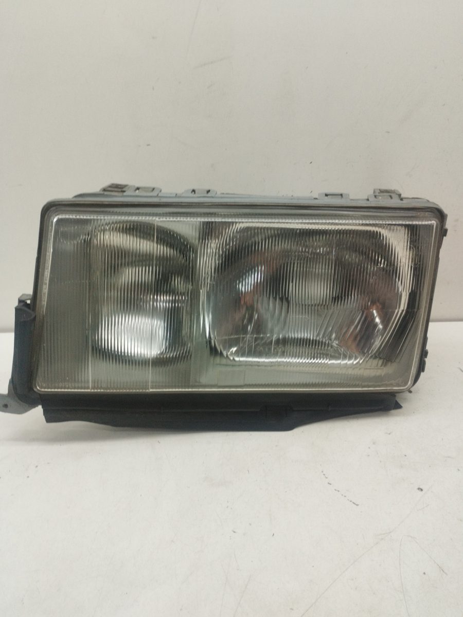 Faro Delantero Izquierdo Mercedes-Benz Clase C (W201) Berlina 1982-1993 Diesel