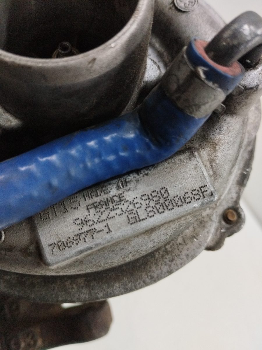 Turbocompresor Citroën C5 Berlina 2004-2008 2.0 HDi FAP CAT (RHR / DW10BTED4) 9622526980
