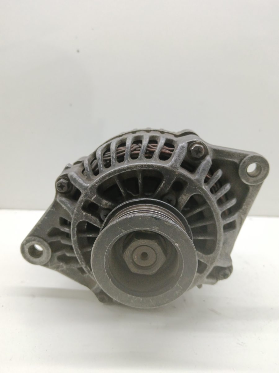Alternador Mitsubishi L 200 (K6/7) 1996-Actualidad 2.5 Turbodiesel 2.5L 73kW A2TA6099A