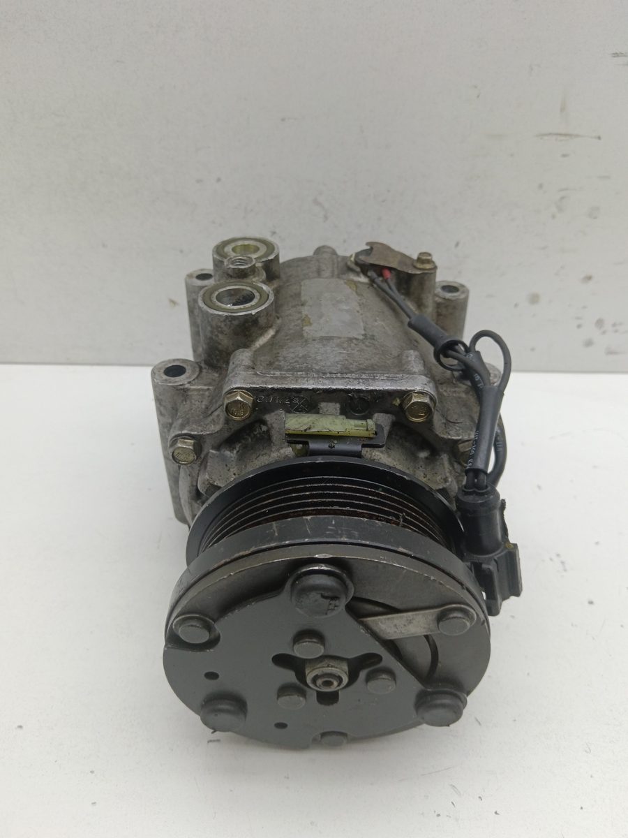 Compresor Aire Acondicionado Ford Focus Berlina (CAP) 2004-2007 Ambiente (D) 1.6L 74kW