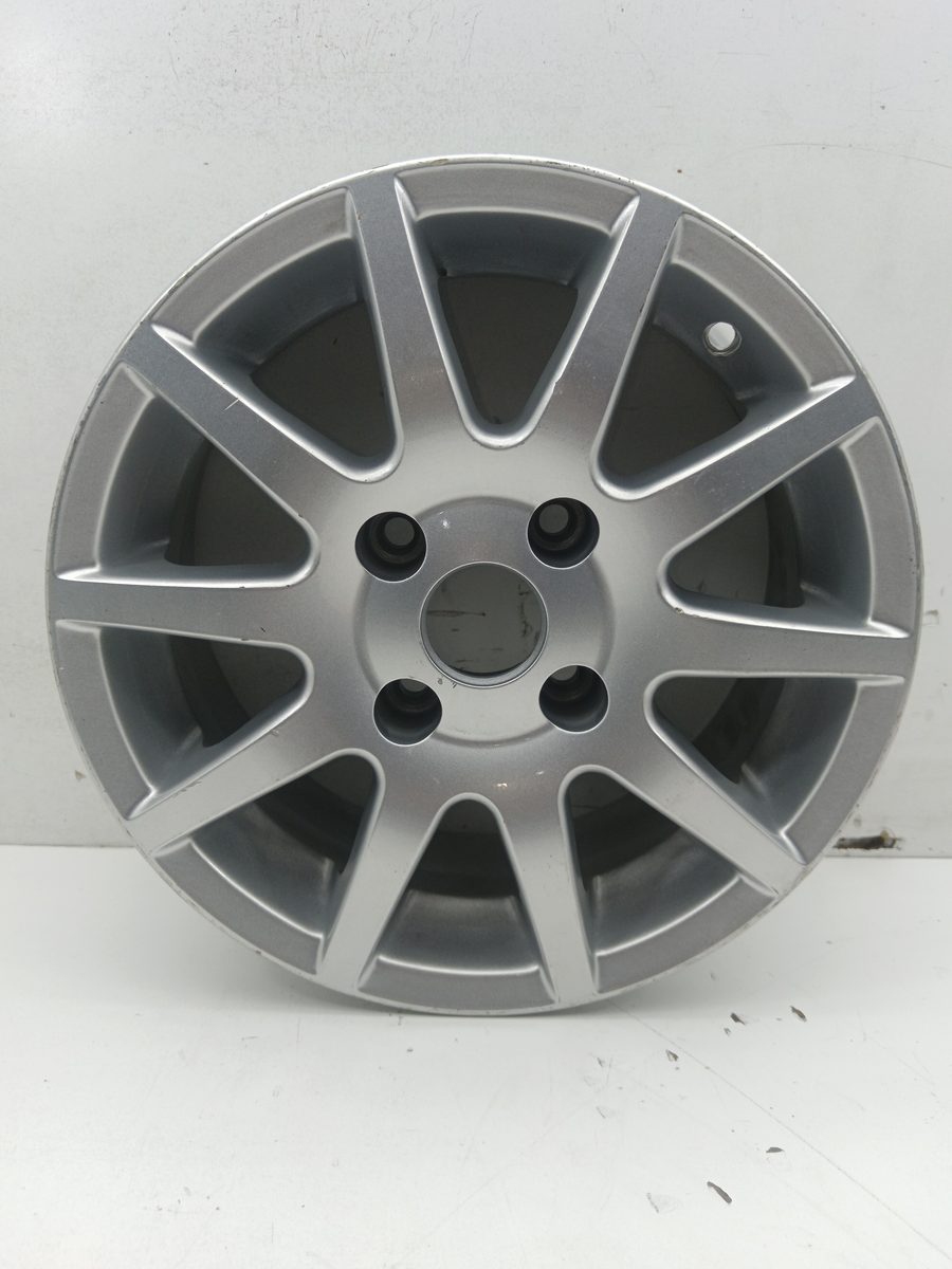 Llanta Binno Nuevas llantas nuvas Binno 14 LLANTAS BINNO14 07316