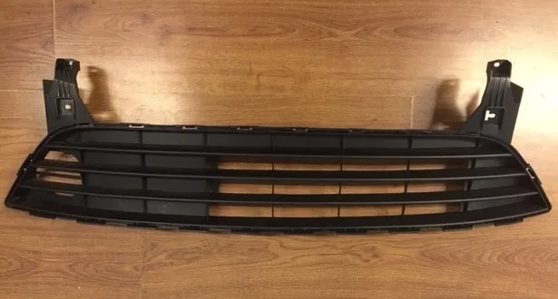 Rejilla de paragolpes delantero Suzuki Celerio