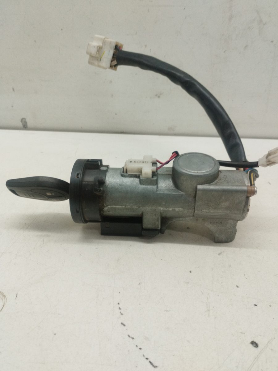 Llave De Arranque Nissan Navara Pick-up (D40M) 2005-Actualidad Doble Cab SE 4X2 216697757