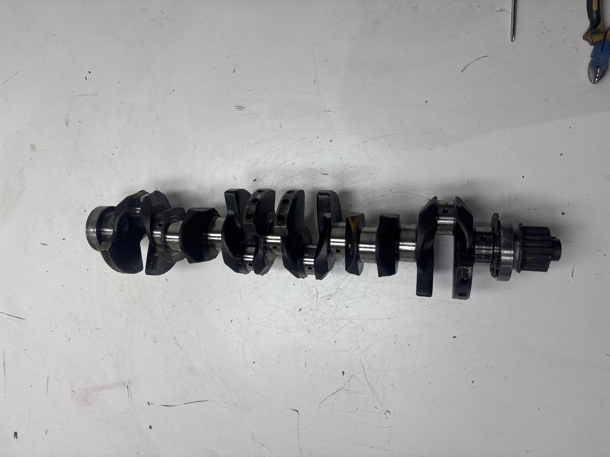 Cigueñal Nissan Patrol (K/W260) 1989-2002 Corto TA 2.8L 66kW