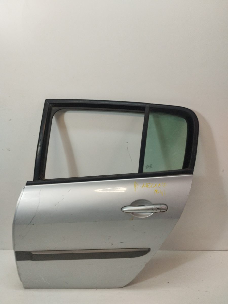 Puerta Trasera Izquierda Renault Megane II Berlina 5p 2002-2009 Confort Authentique