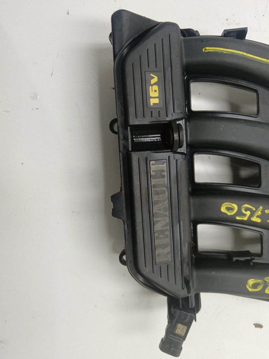 Multiple Admision Renault Megane I Classic (LA0) 1996-2001 1.4e RN 1.4L 55kW 8200028647