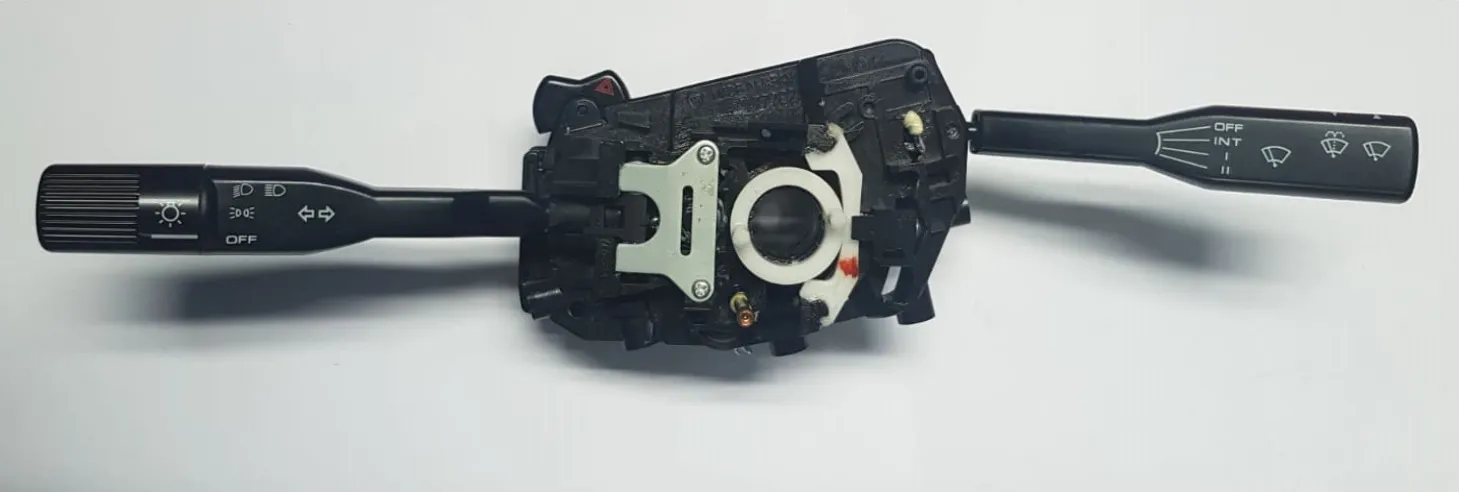 LLAVE LUCES MAZDA B2500 (C/INTER-L/PARAB)