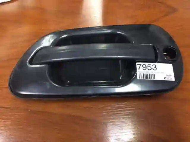 MANIJA PUERTA IZQ JAC CAMION 09