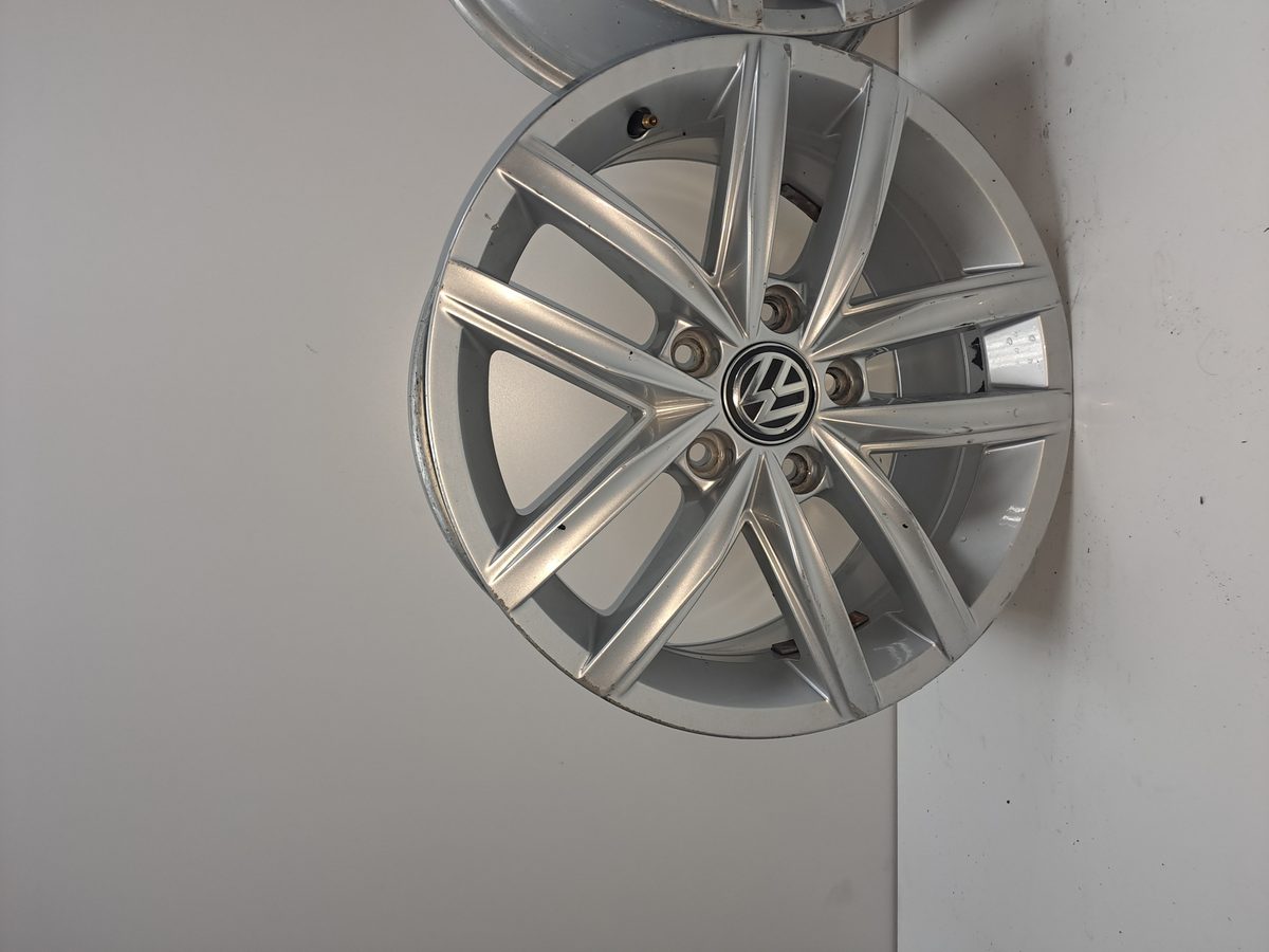 Juego De Llantas Volkswagen Golf Vii Variant (BV5) 2016-2018 Business 5G0601025CS