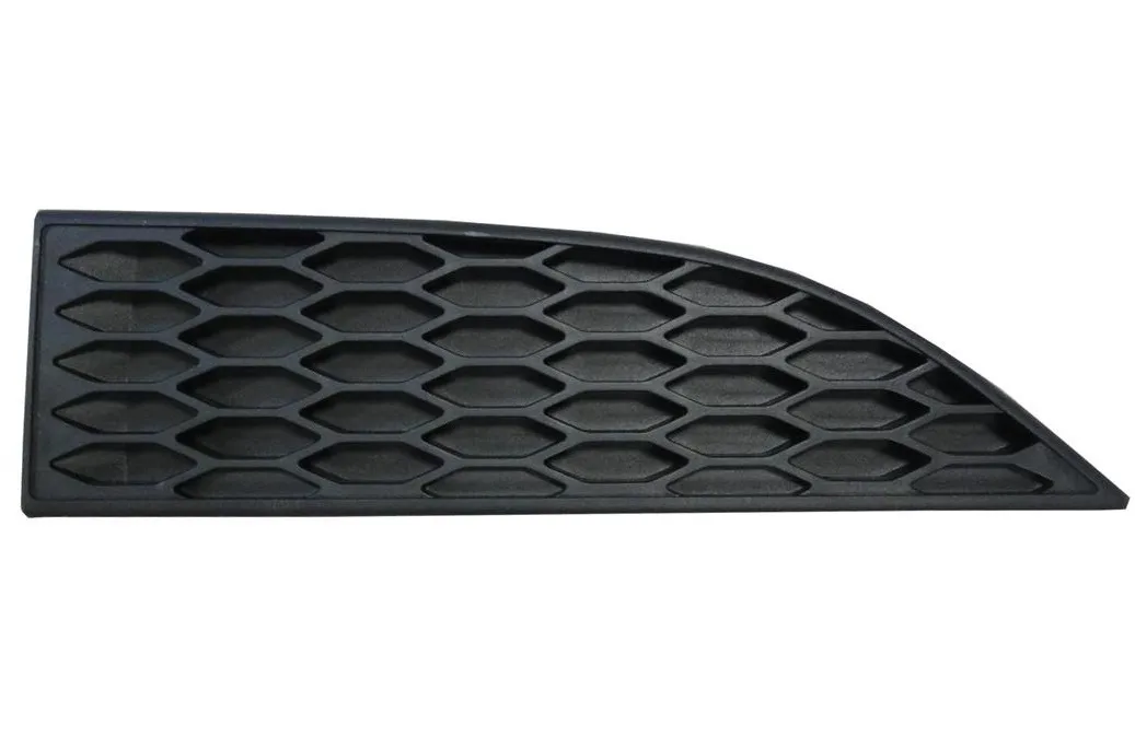 REJILLA PARAGOLPE INF IZQ MB ACTROS