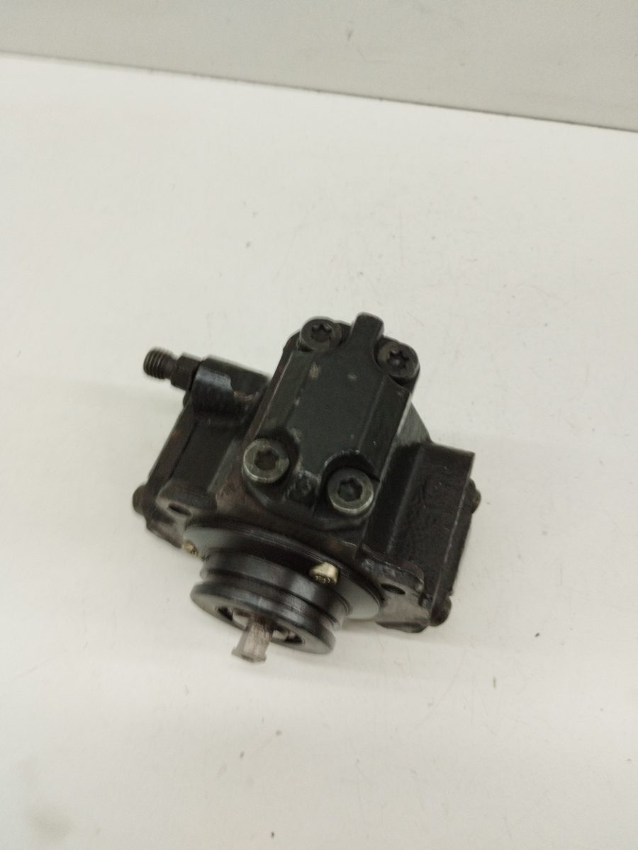 Bomba Inyeccion Mercedes-Benz Clase C (W203) Berlina 2000-2007 0445010008