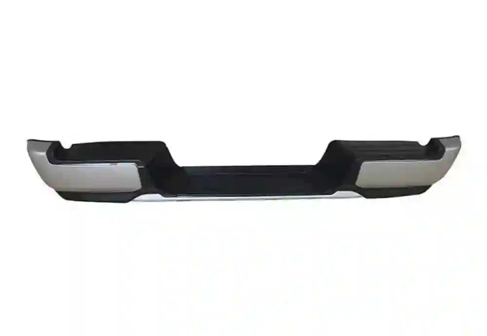 Paragolpes trasero